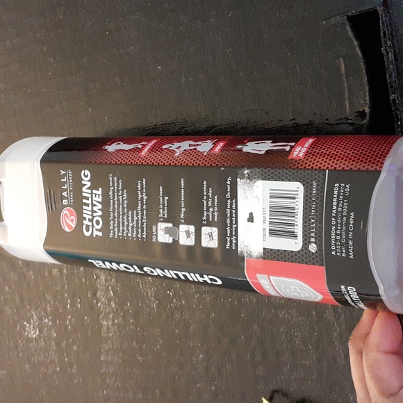 Item: Bally Total Fitness Chilling Towel  Color: BLUE - Picture 3 of 4